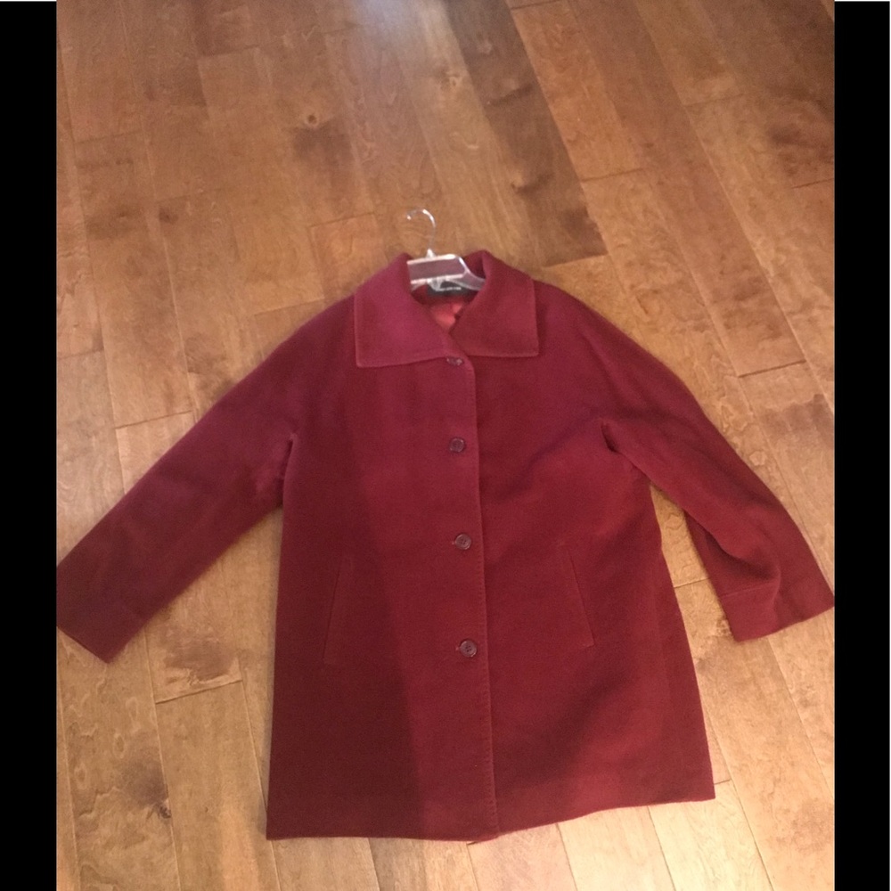 Never worn- soft, beautiful color